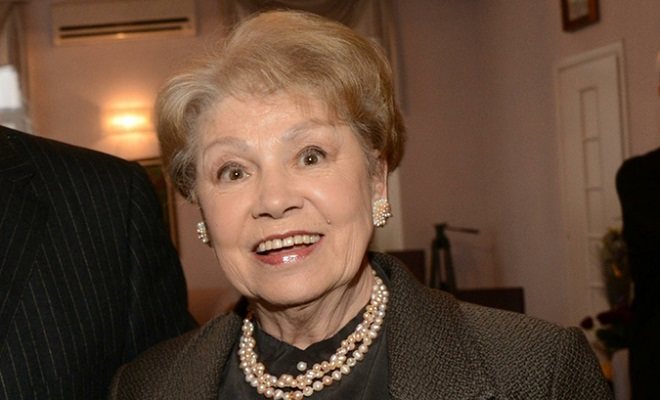 Лариса Латынина